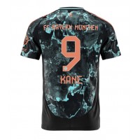 Camisa de Futebol Bayern Munich Harry Kane #9 Equipamento Secundário 2024-25 Manga Curta